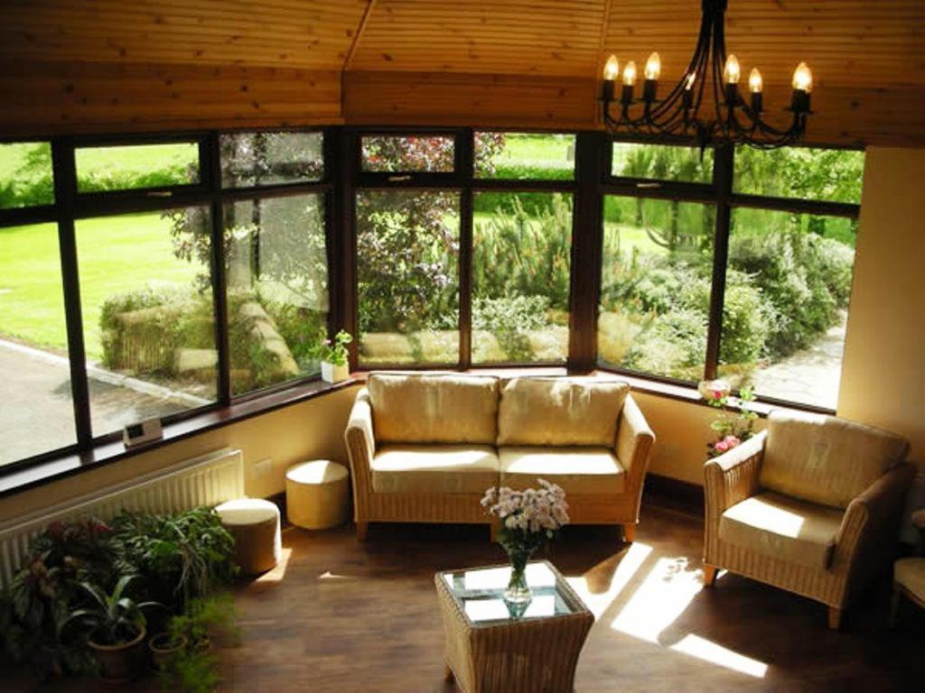 מלון בושמילס Browns Country House מראה חיצוני תמונה